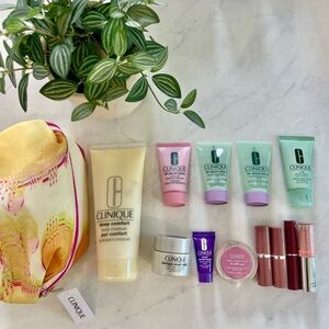 NWT 13-Piece Clinique Makeup and Skincare Set